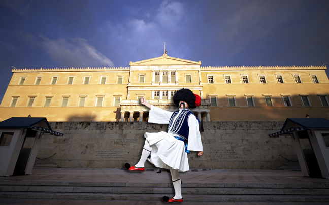O τσολιάς της «Ελληνοφρένειας» σχολιάζει τη νέα ελληνική Βουλή