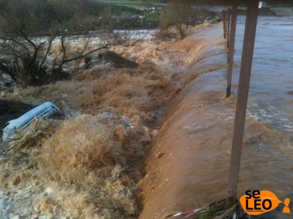 Κλειστοί δρόμοι λόγω υπερχείλισης του Γαλλικού ποταμού στη Θεσσαλονίκη