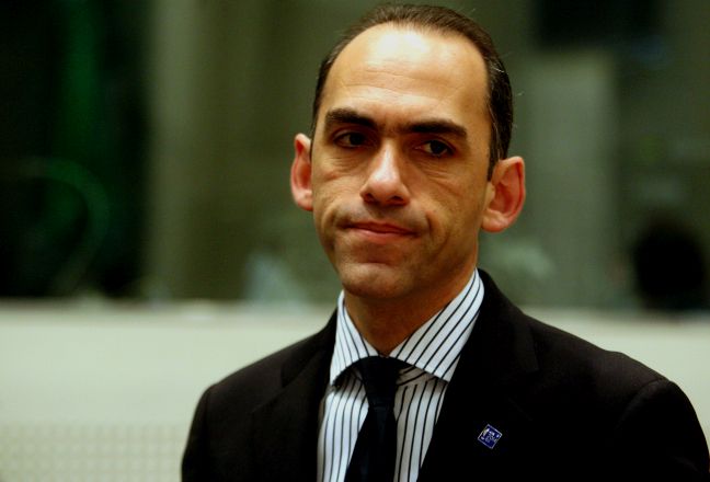Ένταλμα σύλληψης για τον Κύπριο υπουργό Οικονομικών Χάρη Γεωργιάδη