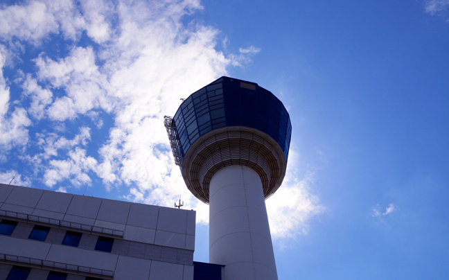 Μπήκαμε στον πύργο ελέγχου του αεροδρομίου «Ελευθέριος Βενιζέλος»
