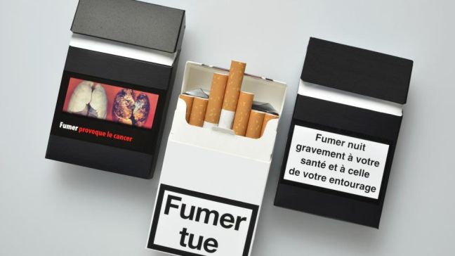 Σε ουδέτερα πακέτα τσιγάρων καταλήγει επισήμως η Γαλλία