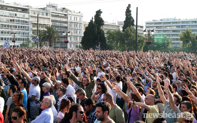 Η γέννηση, η εξέλιξη και το τέλος των Αγανακτισμένων