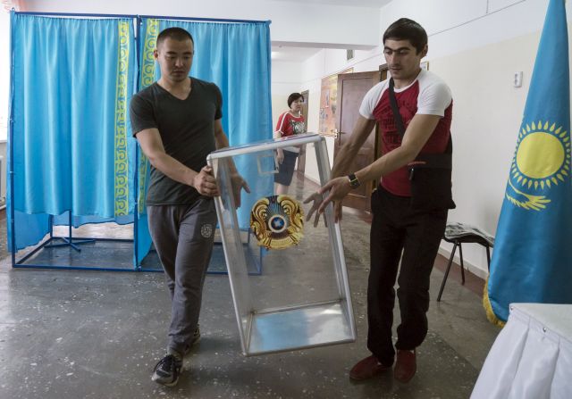 Επανεκλογή Ναζαρμπάγεφ στο Καζακστάν