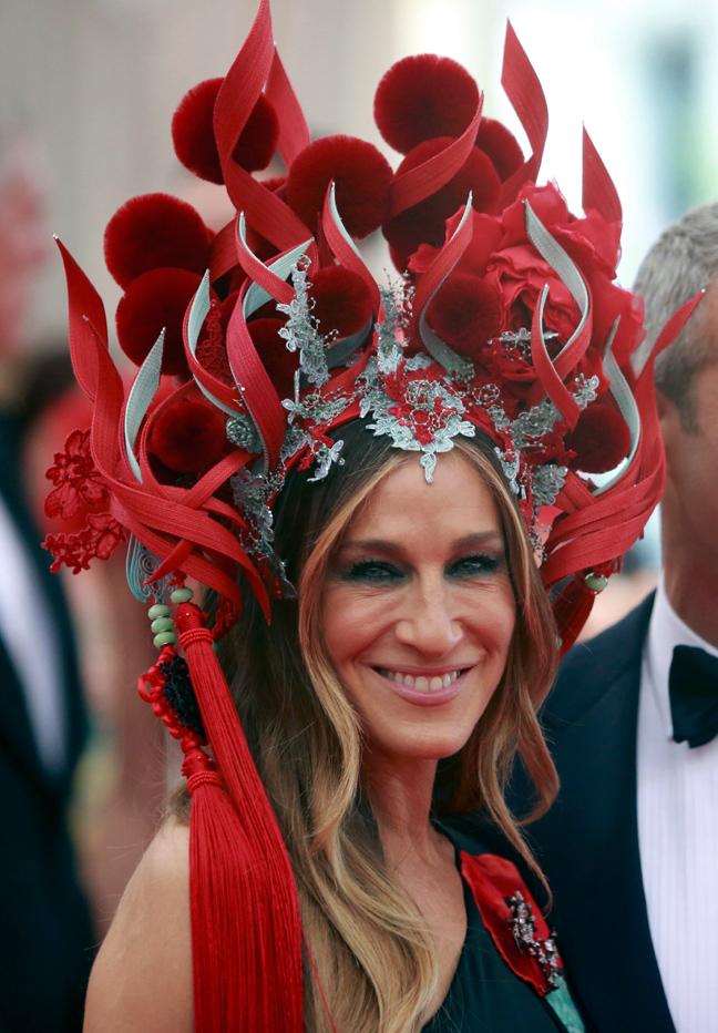 Έβαλε κάτι απλό και βγήκε η Sarah Jessica Parker (photos)