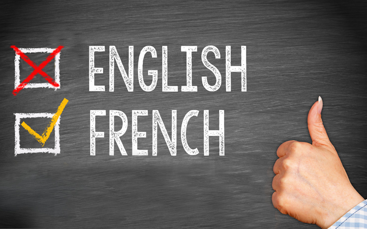 Ο άγνωστος «πόλεμος» των Γάλλων για τα αγγλικά