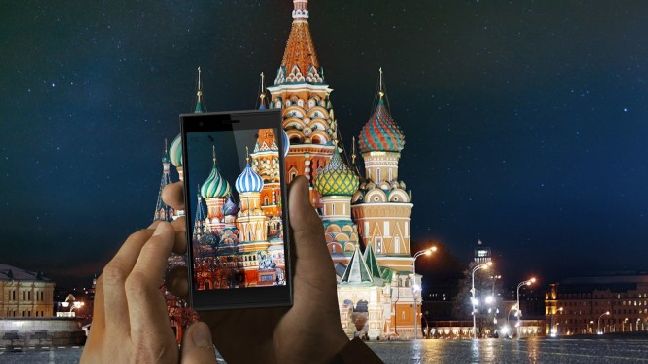 Η Ρωσία θέλει να σπάσει το ολιγοπώλιο των iOS και Android