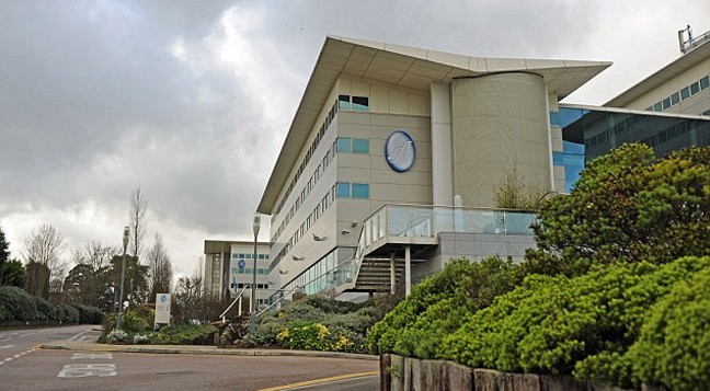 hanksson3 | Lamianow.gr