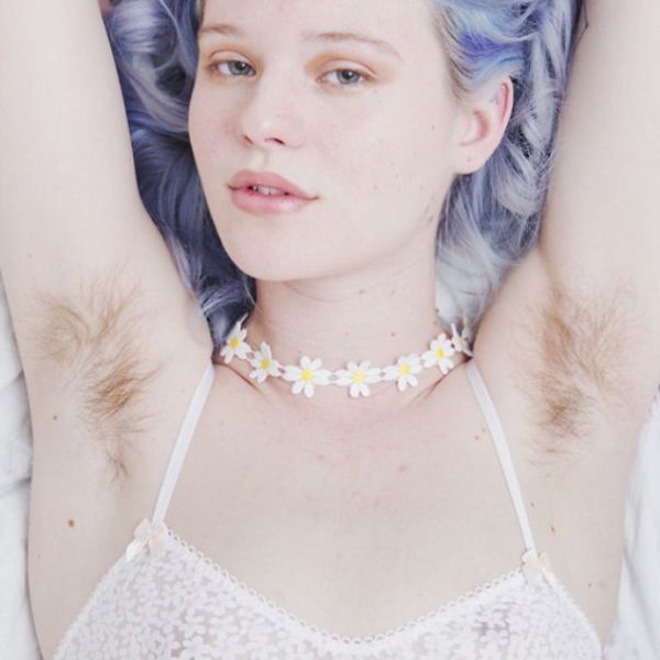 hairy_female_armpits_are_the_latest_instagram_sensation_640_11 hairy_female_armpits_are_the_latest_instagram_sensation_640_11
