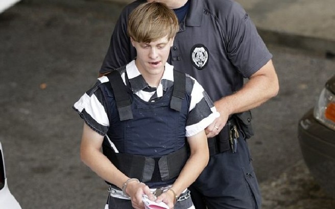 ΤΣΑΡΛΕΣΤΟΝ ΡΟΥΦ