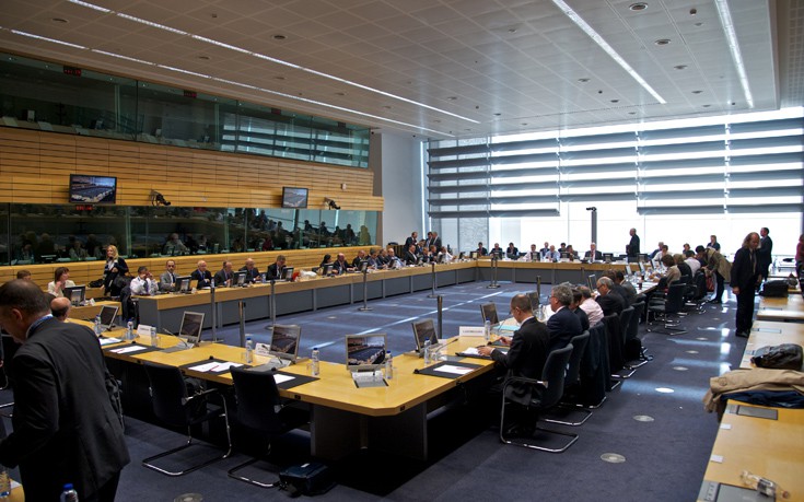 Εμπλοκή και διακοπή στο Eurogroup
