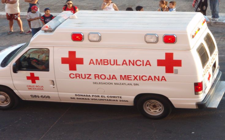 Φορτηγό με σπασμένα φρένα έπεσε σε πλήθος πιστών στο Μεξικό