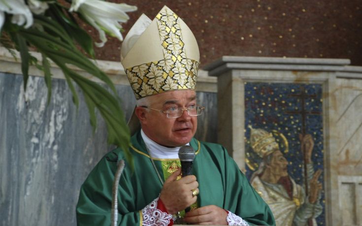 Πρώην αρχιεπίσκοπος δικάζεται για σεξουαλική κακοποίηση ανηλίκων