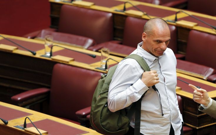 Βαρουφάκης: Είχαμε συμφωνήσει με τον Τσίπρα να απειλούμε με Grexit