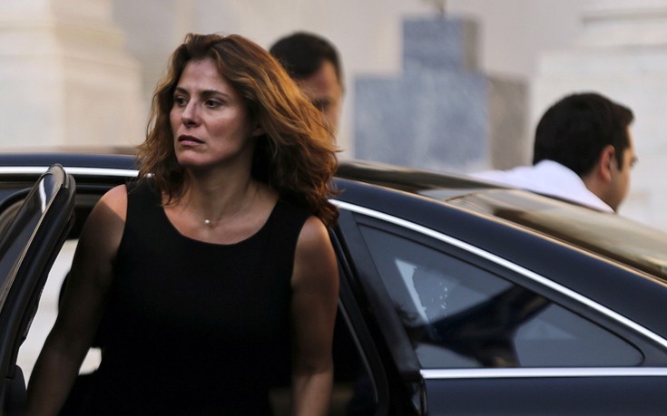 Paris Match: Μπέτυ Τσίπρα, η Σιδηρά Κυρία της Ελλάδας