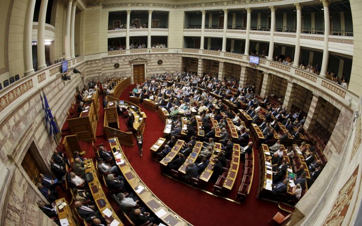 Αστάθμητος παράγοντας η Κωνσταντοπούλου στην κρίσιμη ψηφοφορία στη Βουλή