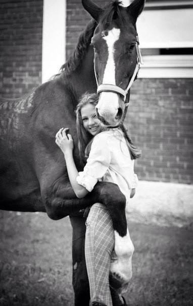 11822371_576377495833416_4416890990650568483_n