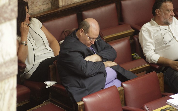Ο ύπνος των βουλευτών στο Κοινοβούλιο