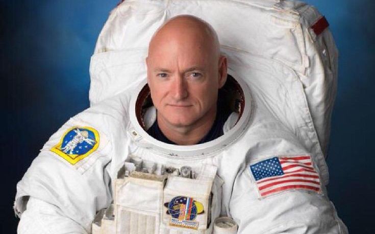 ΣΚΟΤ ΚΕΛΙ Scott Kelly