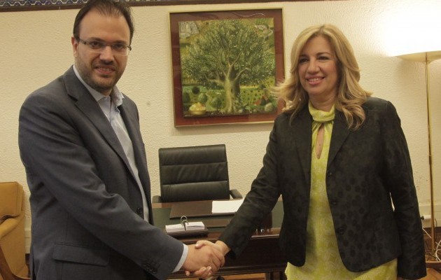 Γεννηματά και Θεοχαρόπουλος ανακοίνωσαν τη «Δημοκρατική Συμπαράταξη»