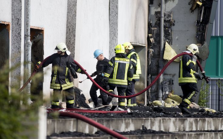 Συνελήφθη ύποπτος για τον εμπρησμό στην εστία υποδοχής προσφύγων στη Γερμανία