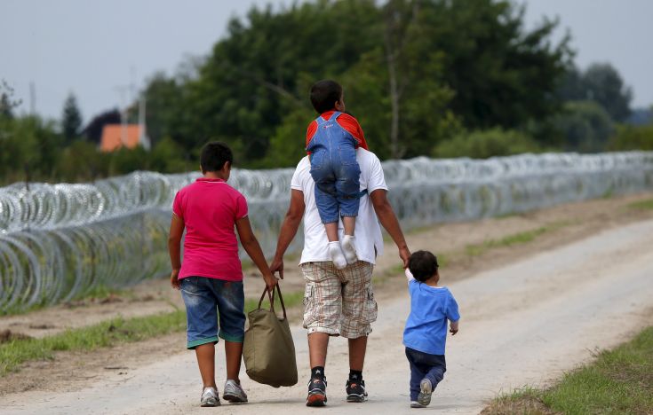 Από τη Σερβία στην Ουγγαρία πάνω από 2.000 πρόσφυγες