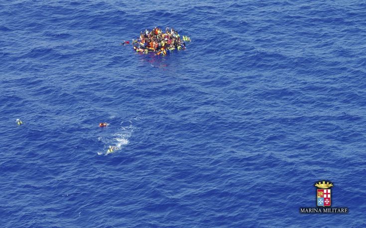 Ανεβαίνει ο αριθμός των νεκρών από το ναυάγιο στη Λιβύη