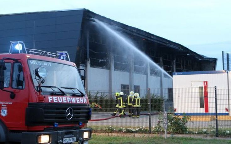 Πυρκαγιά σε κέντρο υποδοχής προσφύγων στη Γερμανία