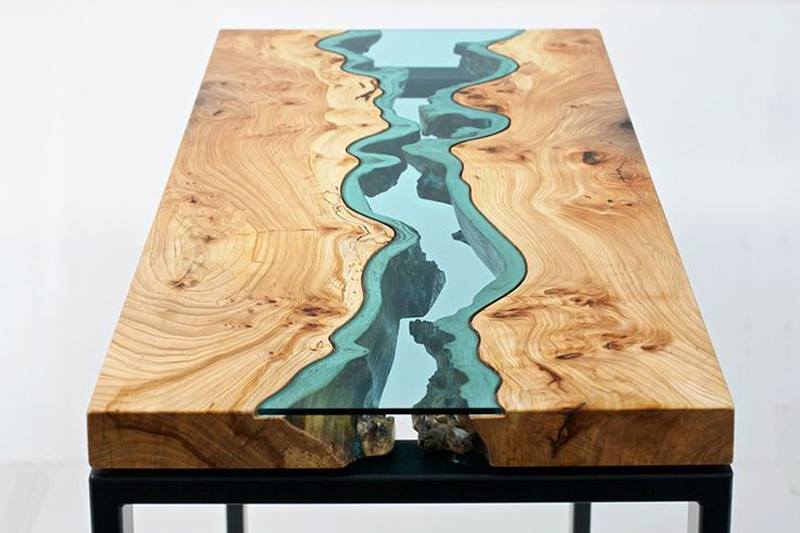 Μοναδικά ξύλινα τραπέζια