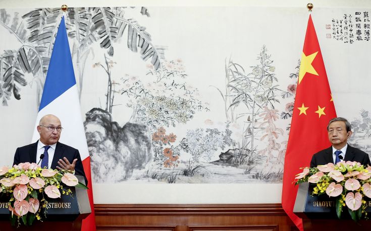 Γαλλία στηρίζει Πεκίνο για την ενίσχυση του γουάν