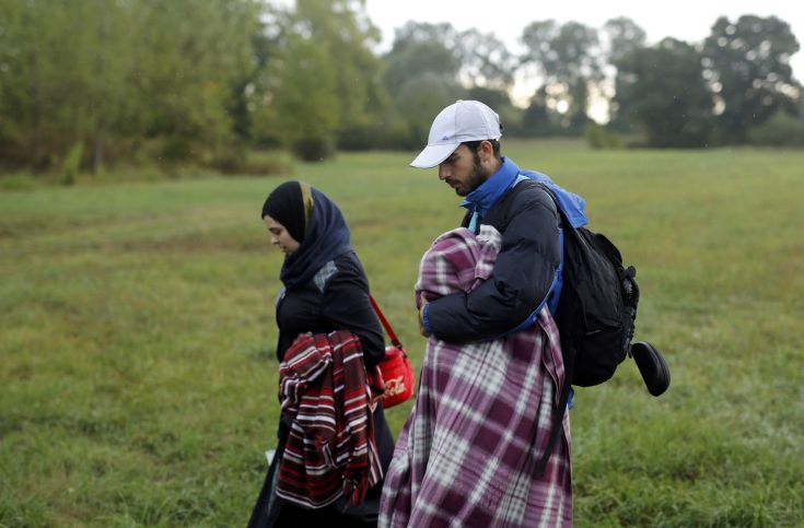 Τουλάχιστον 10.000 μετανάστες εισήλθαν στην Κροατία σε ένα 24ωρο