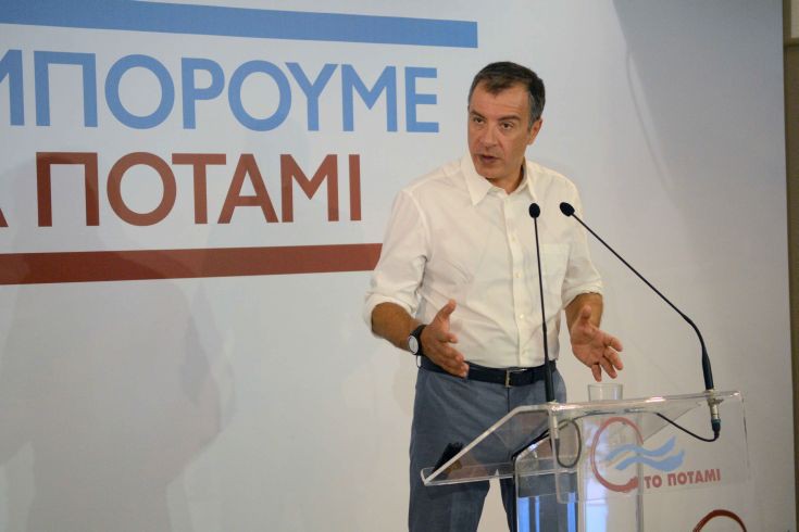 Θεοδωράκης: Αν μας είχε ακούσει ο Τσίπρας θα γλιτώναμε την φοροκαταιγίδα