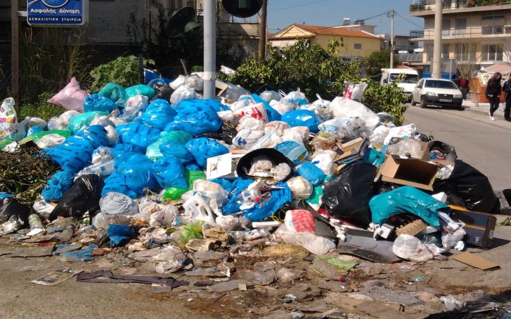 Εκτός ελέγχου η κατάσταση με τα σκουπίδια στη Ζάκυνθο