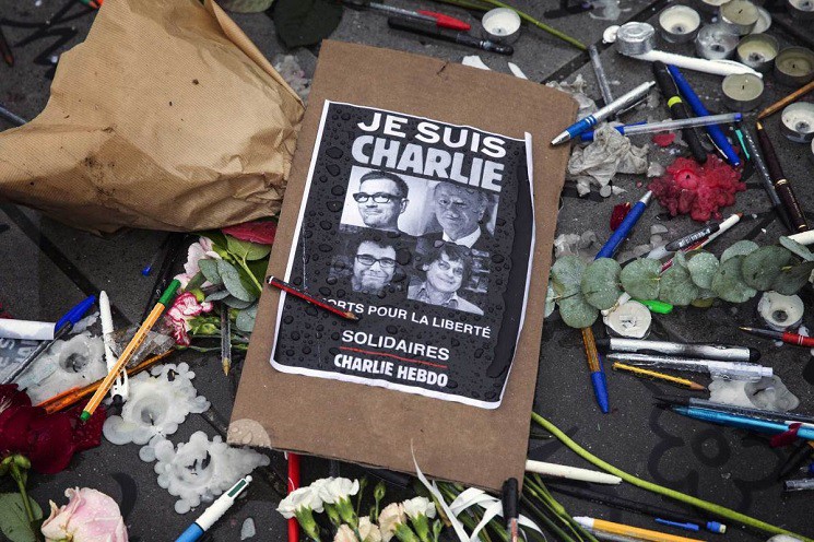 Η πολυτάραχη ιστορία του θρυλικού Charlie Hebdo και τα «δηλητηριασμένα εκατομμύρια»
