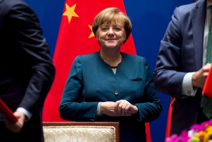 Στηρίζει η Μέρκελ καθεστώς «οικονομίας αγοράς» στην Κίνα