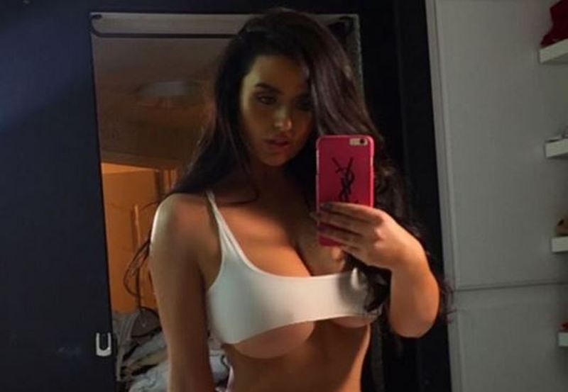 Η Abigail Ratchford και το δυνατό της σημείο