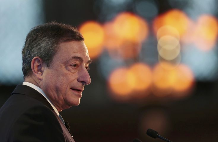 Reuters: Η ποσοτική χαλάρωση της ΕΚΤ ίσως φτάσει ως το 2018