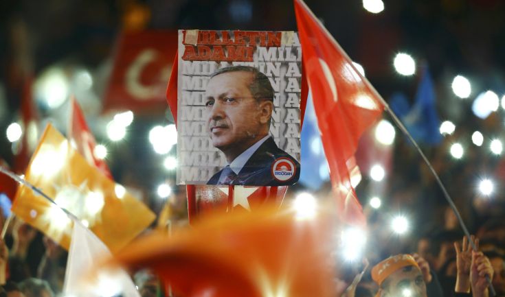 Πογκρόμ κατά των Κούρδων προαναγγέλλει ο Ερντογάν στο μήνυμά του μετά τις εκλογές