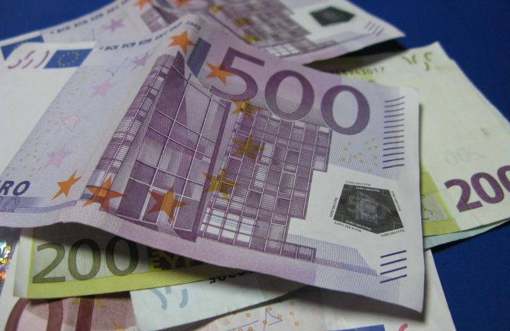 Προς απόσυρση το χαρτονόμισμα των 500 ευρώ