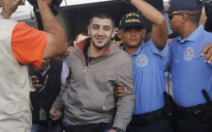 Ελεύθεροι οι πέντε Σύροι με πλαστά ελληνικά διαβατήρια στην Ονδούρα