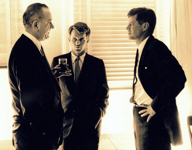 rrroboakkkennnyyy4 rrroboakkkennnyyy4