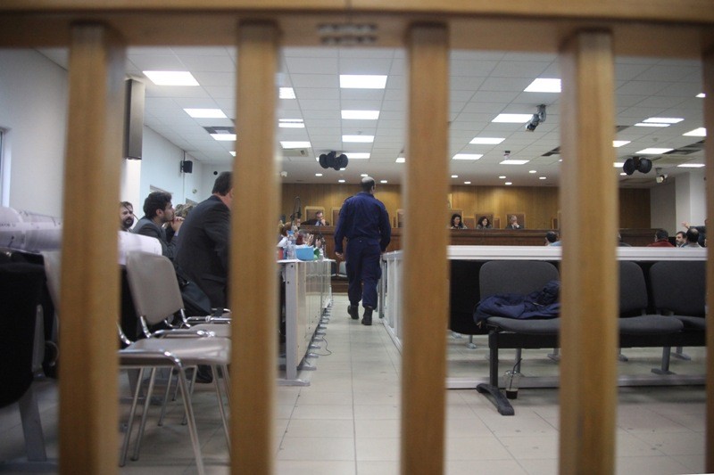 Κατάθεση αστυνομικού στη δίκη της Χρυσής Αυγής: Δεν είχαμε εξοπλισμό και εκπαίδευση