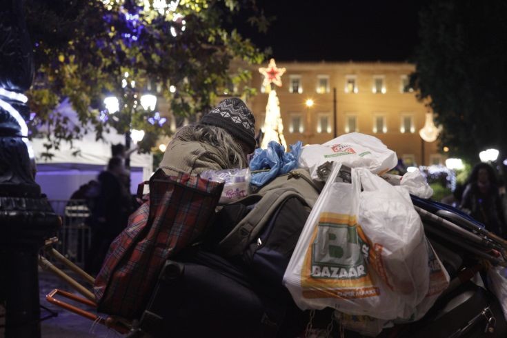 Πάνω από 3,5 τόνοι τρόφιμα για τους άστεγους της Αθήνας