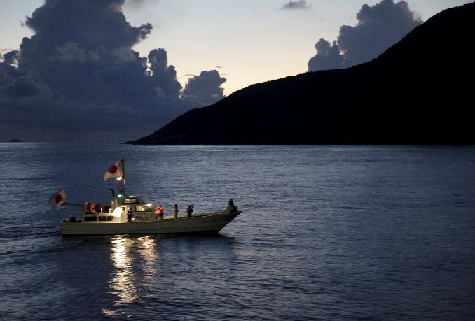 Ένα παιδί νεκρό και 14 αγνοούμενοι σε ανατροπή σκάφους στην Κίνα