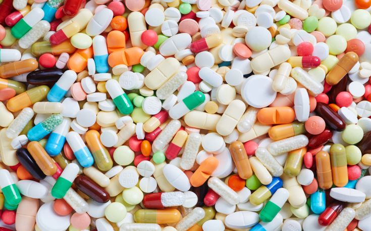 ΠΕΦ: Διαλύει την ελληνική παραγωγή φαρμάκων το «στρεβλό» σύστημα τιμολόγησης