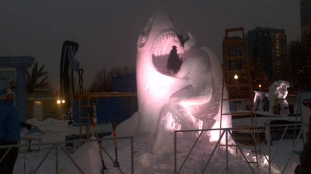 these_snow_sculptures_will_blow_your_mind_640_09