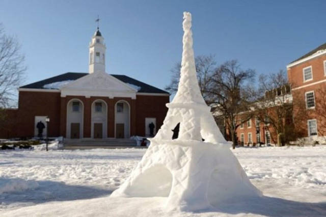 these_snow_sculptures_will_blow_your_mind_640_13