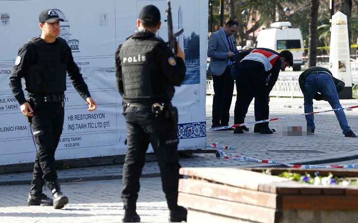 Η κραυγή της ξεναγού που κατάλαβε τον βομβιστή αυτοκτονίας στην Κωνσταντινούπολη