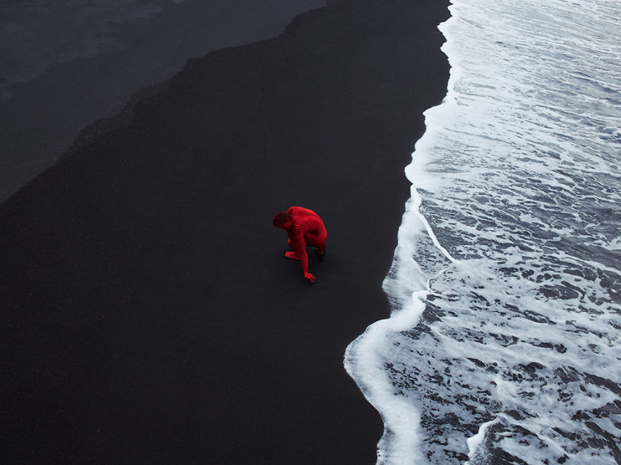 This-Swedish-Photographer-Captures-Mindblowing-Images-of-Dancers-in-Nature7__880