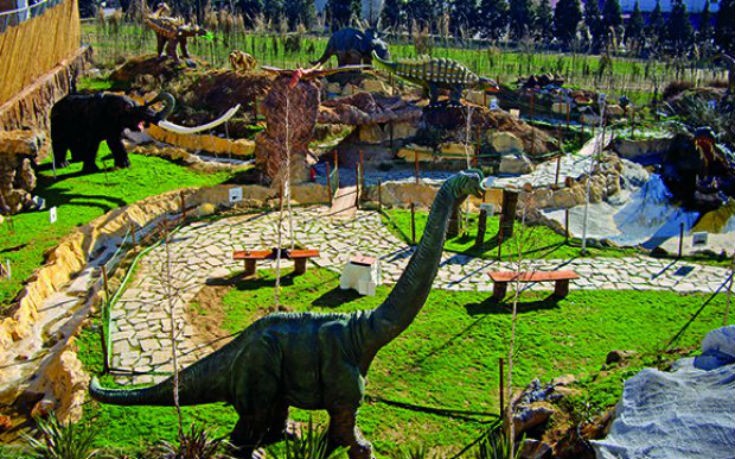 Βρήκαμε σε ποια πόλη της Ελλάδας συχνάζουν… δεινόσαυροι!