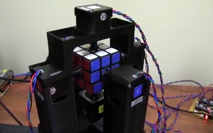 Το ρομπότ που λύνει τον Κύβο του Ρούμπικ σε 1 δευτερόλεπτο